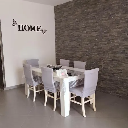 Dom wakacyjny Casa Emily